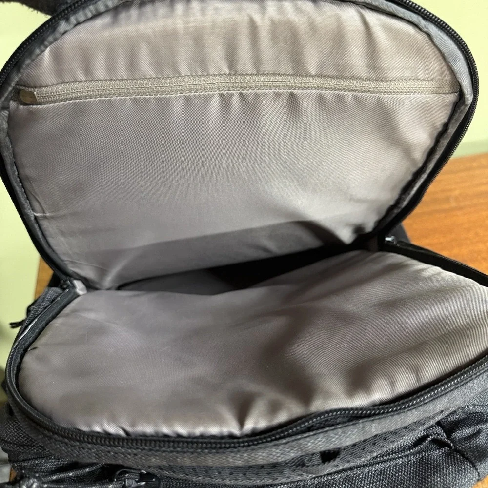 REI Co-op Signal 20 Pack Backpack Black 20L One Size Laptop Travel Aramid fiber